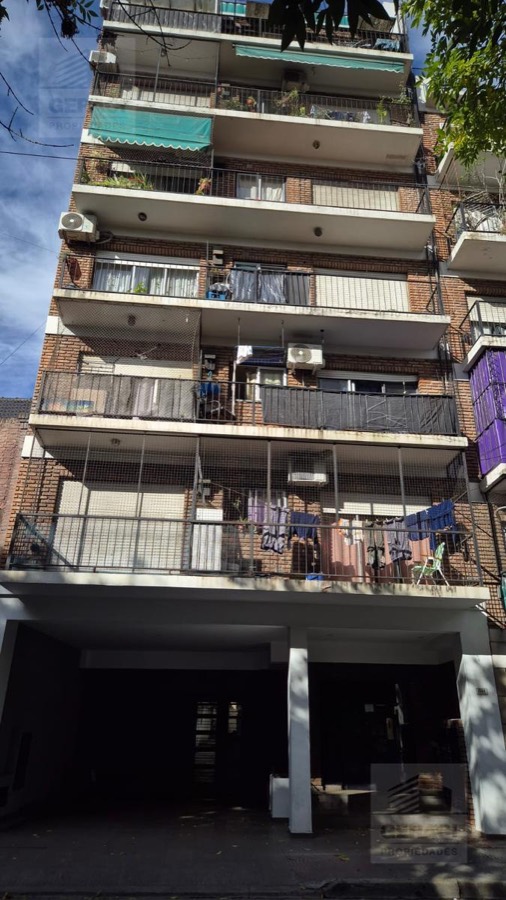 Departamento en venta · Combate de los Pozos al 1300